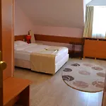 Tomce Sofka 3* Skopje
