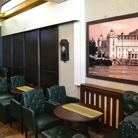 托姆斯索卡酒店