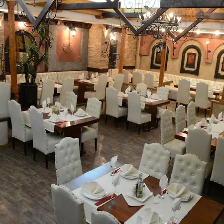 托姆斯索卡酒店 酒店