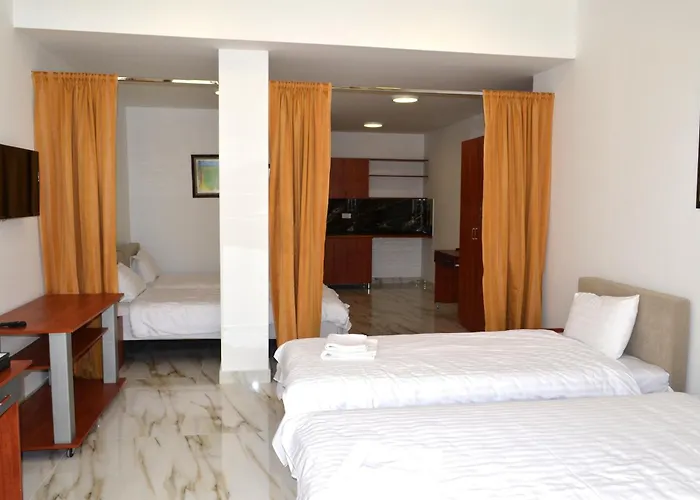 Hotel Tomce Sofka 3*